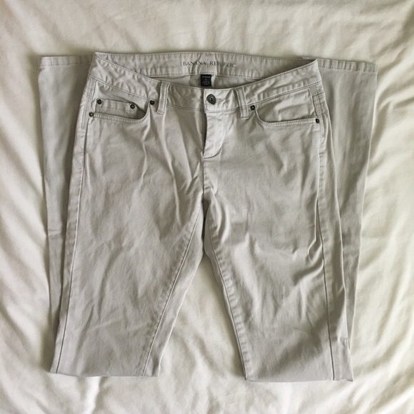 Banana Republic pale dove gray skinny chino pants - Picture 1 of 5